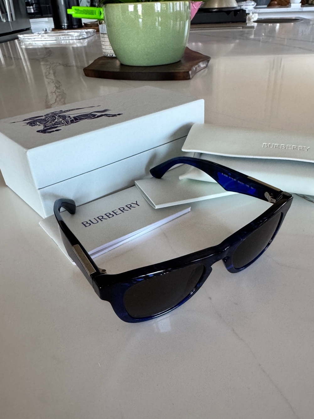 Burberry Dark Blue Sunglasses with Black Lenses. Translucent Novacheck